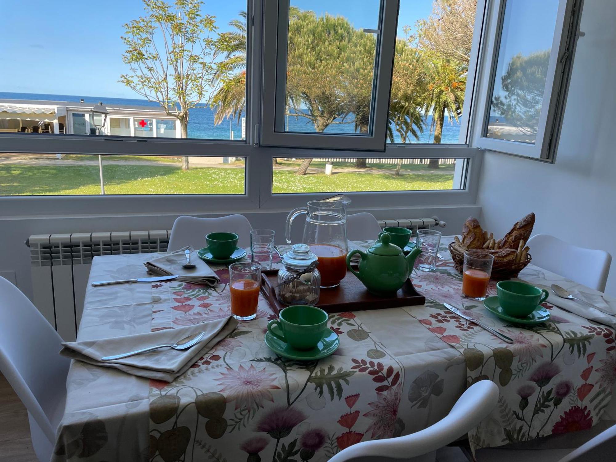Apartamento Comillas Beach Esterno foto